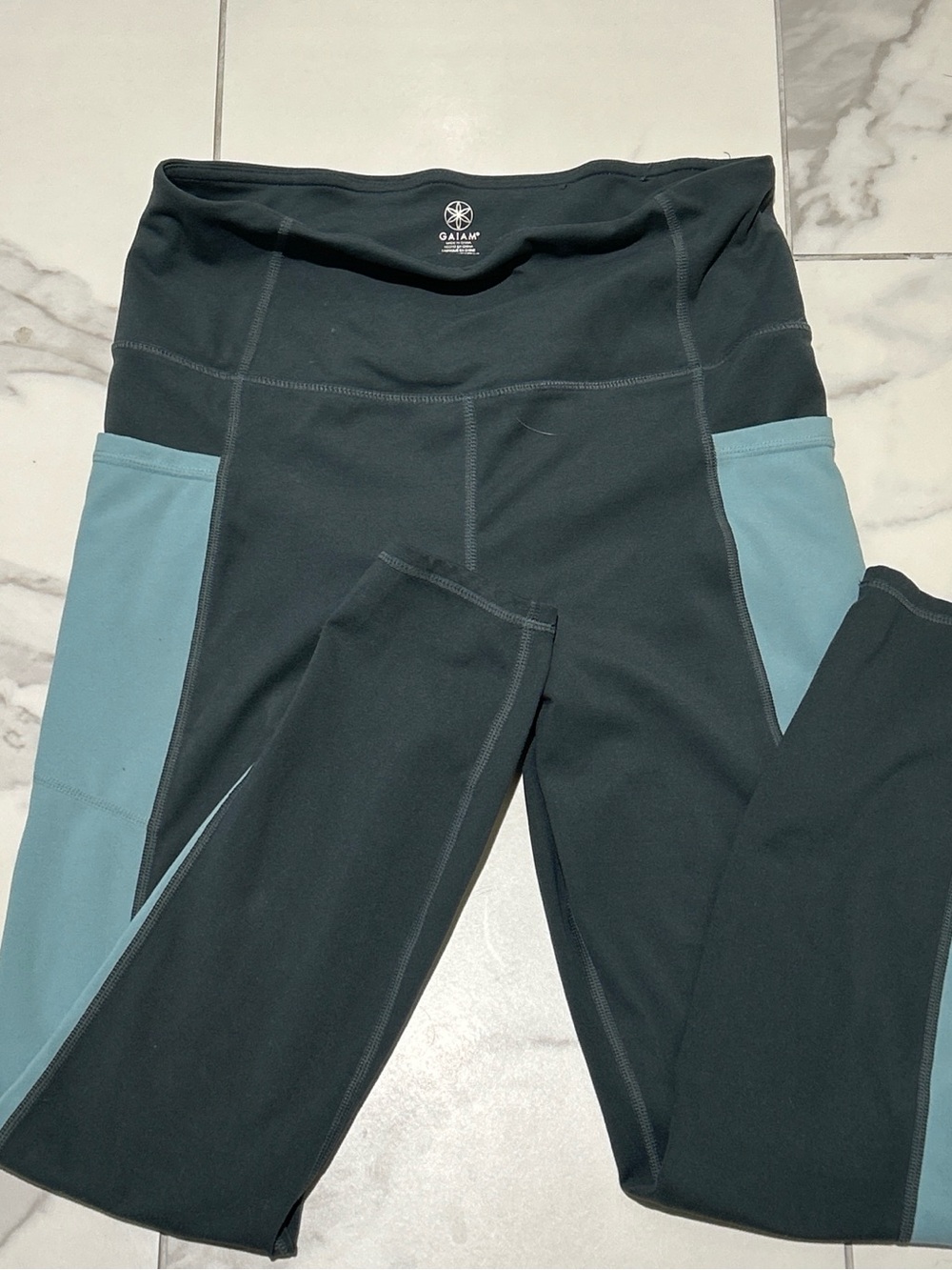 GAIAM Black Leggings with Dark Slate Blue Trim